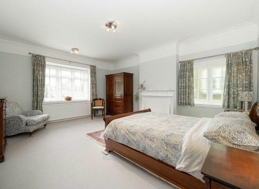 Properties sold in Park Road - TW12 1HG view13