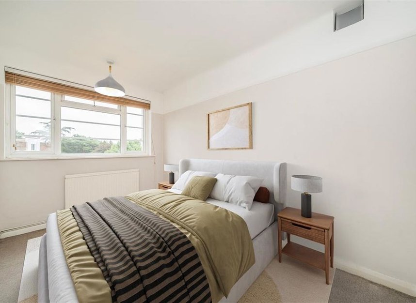 Properties for sale in Park Road - KT1 4AX view3