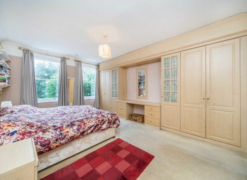 Properties for sale in Park Road - KT2 5JZ view5