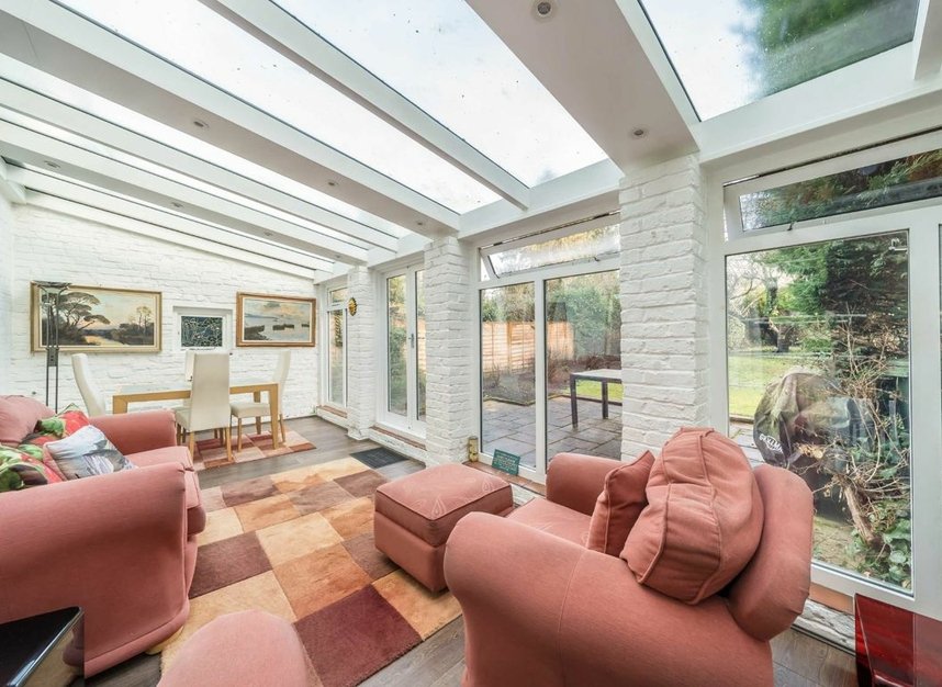 Properties for sale in Park Road - KT2 5JZ view4