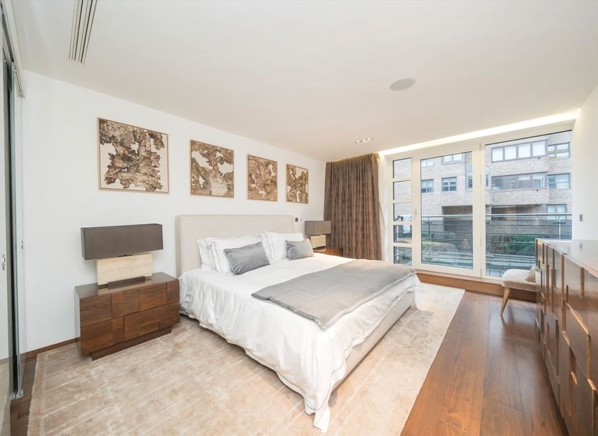 Properties for sale in Park Road - NW8 7EA view7