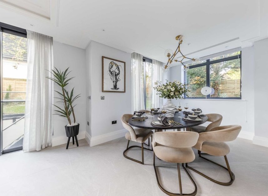 Properties for sale in Park View - SW19 5NG view3