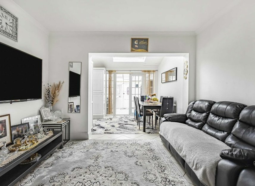 Properties for sale in Park View - W3 0PT view3