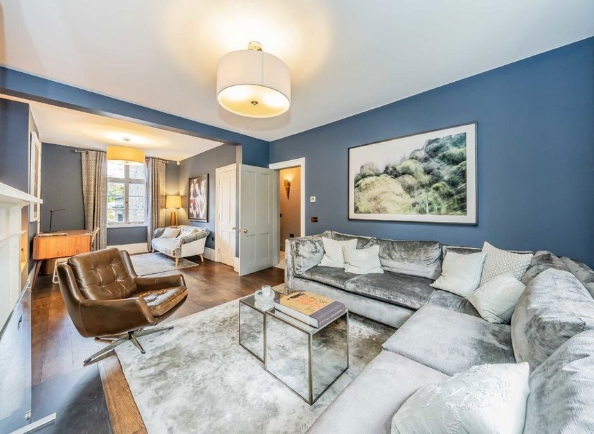 Properties for sale in Park Walk - SW10 0AJ view2