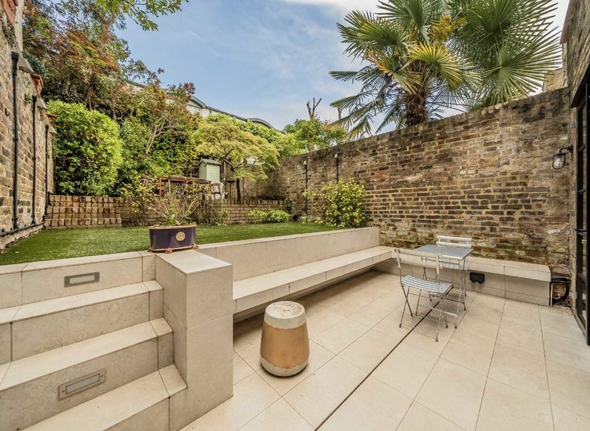 Properties for sale in Park Walk - SW10 0AJ view9