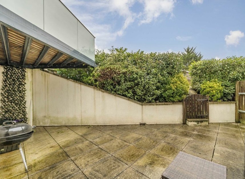 Properties sold in Parkhurst Road - N11 3EL view9