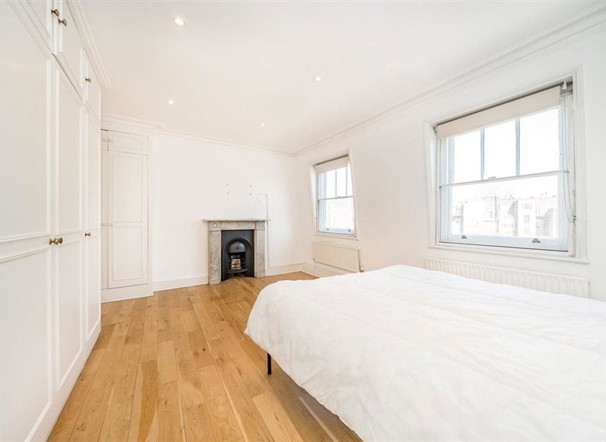 Properties for sale in Pelham Street - SW7 2NG view4