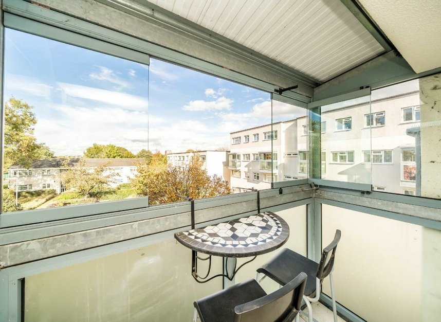 Properties for sale in Peregrine Road - TW16 6JQ view7