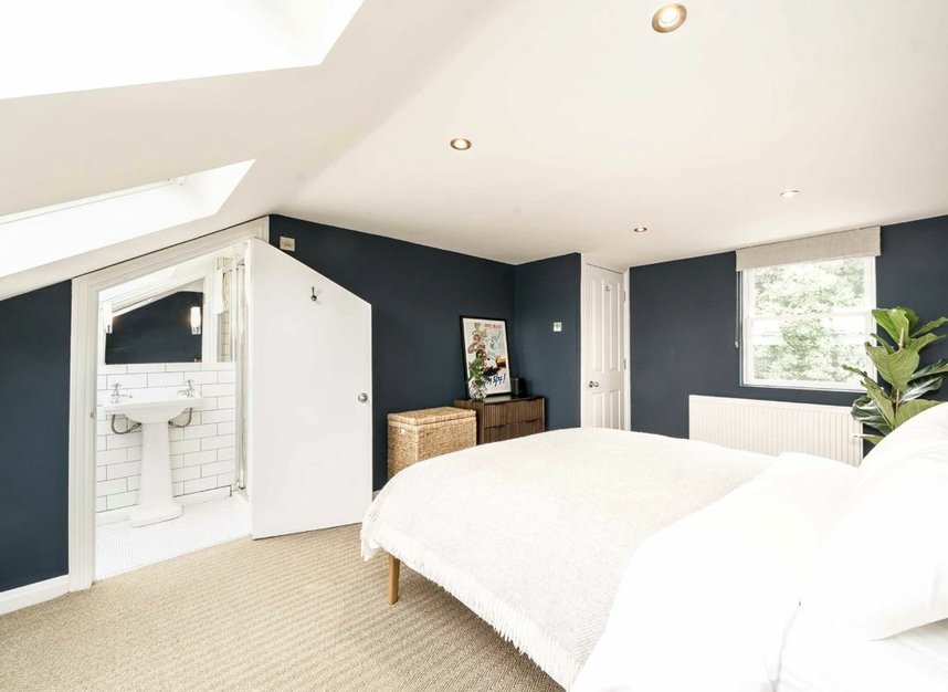 Properties for sale in Petersfield Road - W3 8NY view5