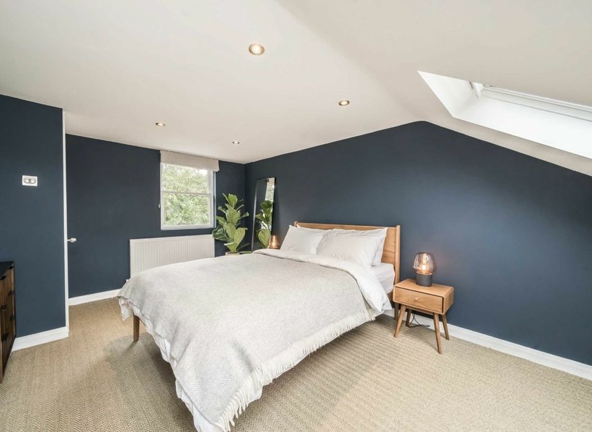 Properties for sale in Petersfield Road - W3 8NY view7