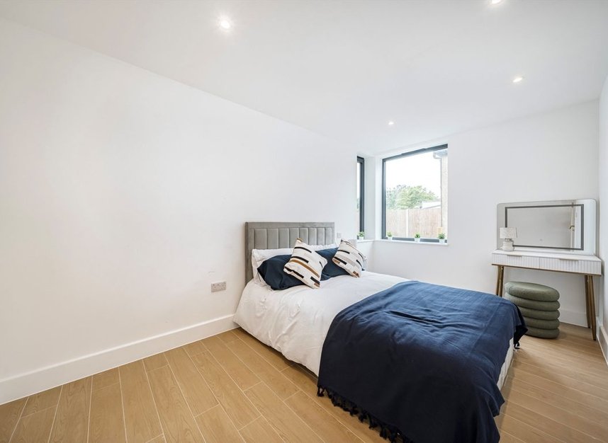 Properties for sale in Pitt Crescent - SW19 8HT view6