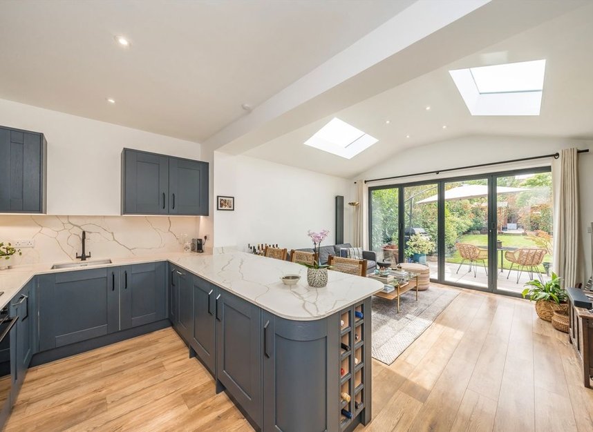 Properties for sale in Pleasance Road - SW15 5HR view2