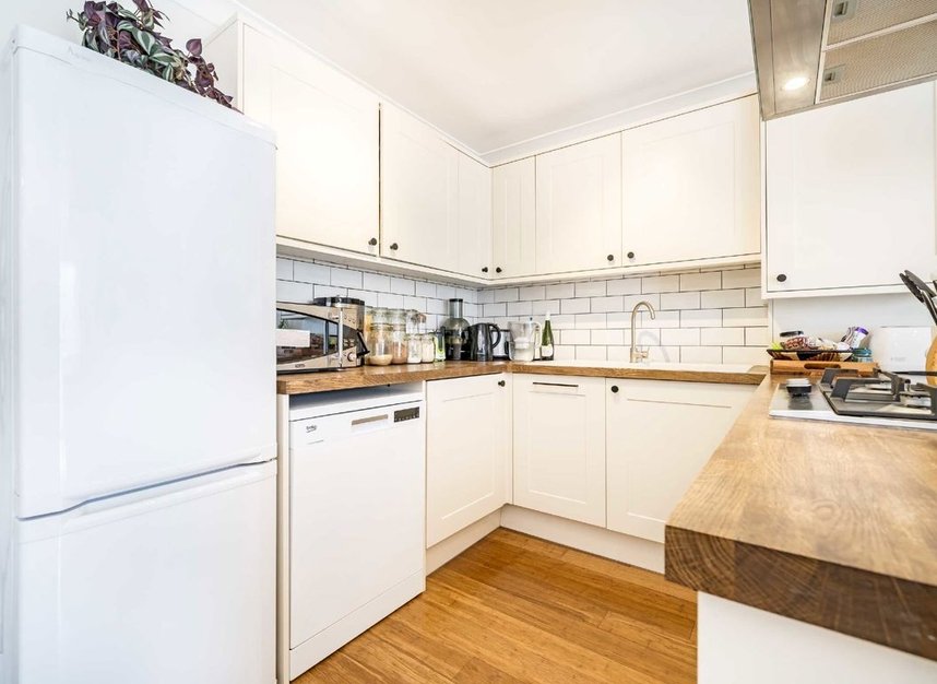 Properties for sale in Plover Way - SE16 7TT view2
