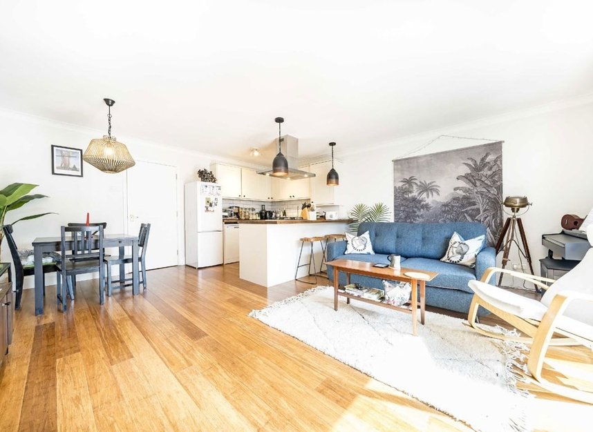 Properties for sale in Plover Way - SE16 7TT view1