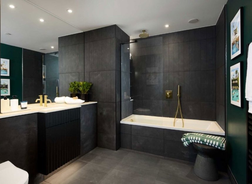 Properties for sale in Ponton Road - SW11 7BA view6