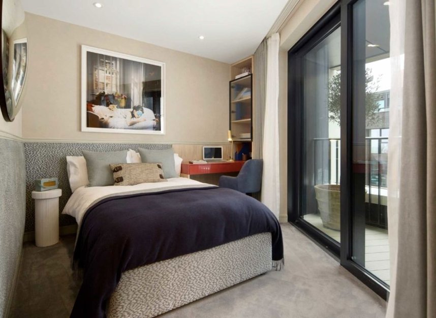 Properties for sale in Ponton Road - SW11 7BA view7