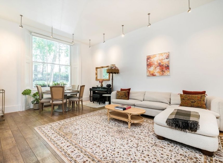 Properties for sale in Porchester Square - W2 6AW view3