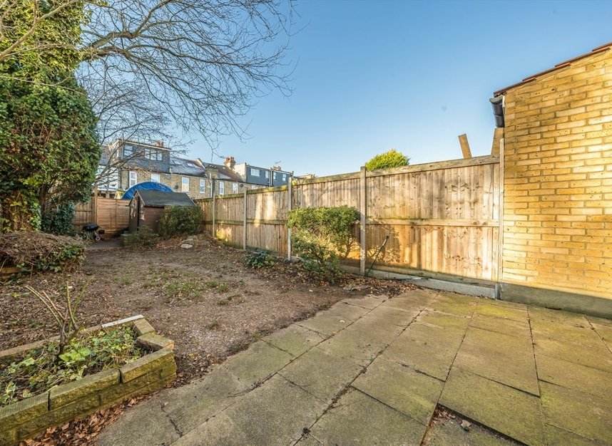 Properties for sale in Prince Georges Avenue - SW20 8BQ view8