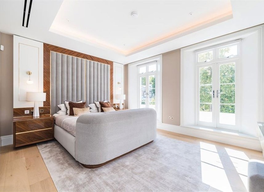 Properties for sale in Priory Walk - SW10 9SP view6