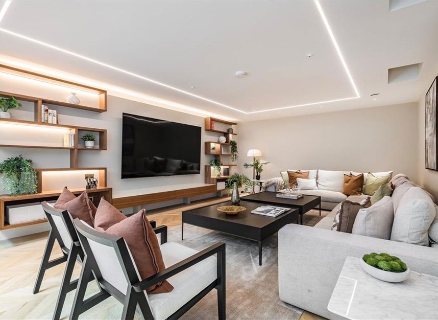 Properties for sale in Priory Walk - SW10 9SP view5