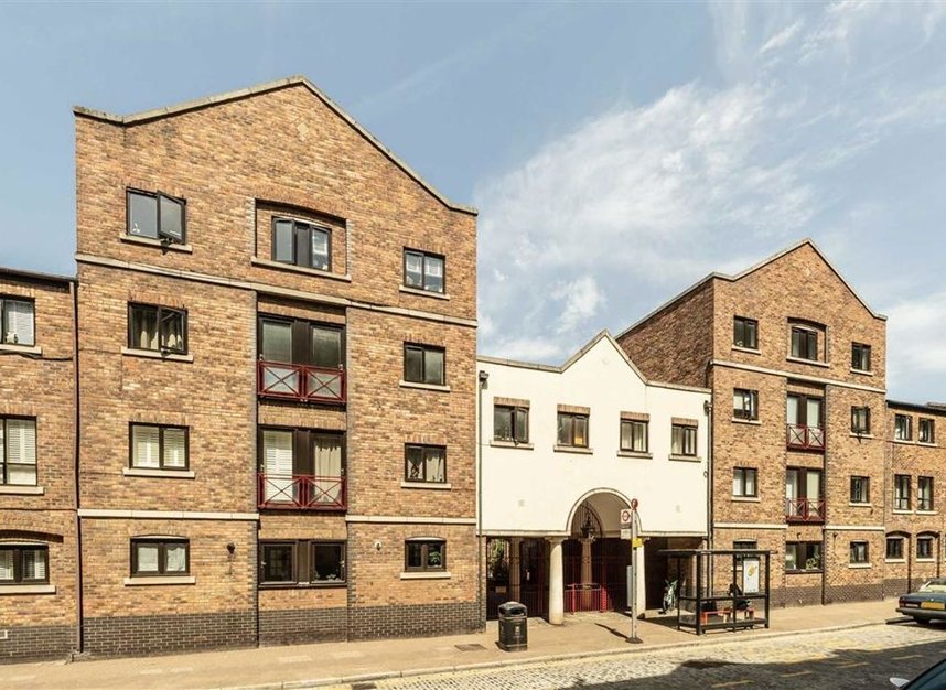 Properties for sale in Prospect Place - E1W 3TJ view8