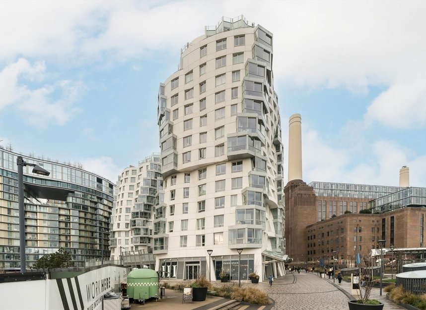 Properties for sale in Prospect Way - SW11 8DJ view15