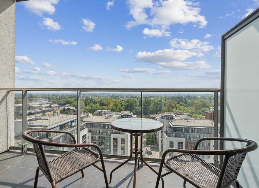 Properties for sale in Pump House Crescent - TW8 0FZ view6