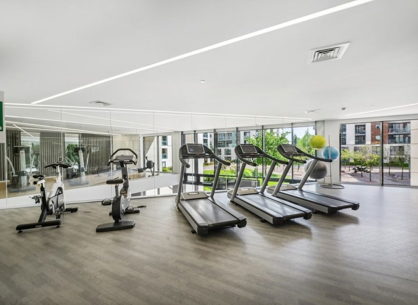 Properties for sale in Pump House Crescent - TW8 0FZ view8