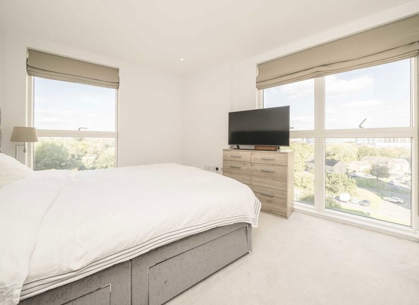 Properties for sale in Pump House Crescent - TW8 0FZ view4