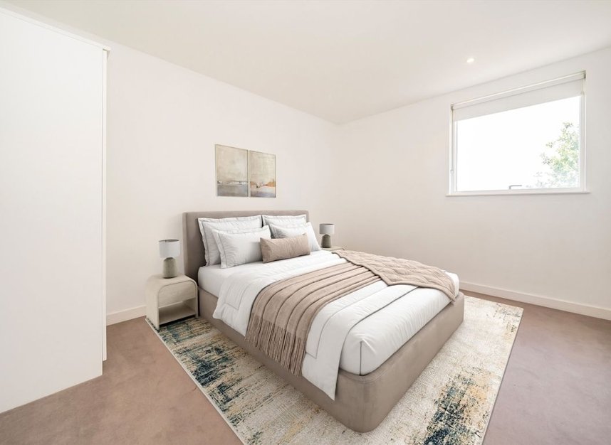 Properties for sale in Pump House Crescent - TW8 0FX view5