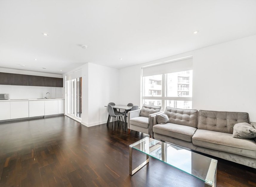 Properties for sale in Pump House Crescent - TW8 0FW view2
