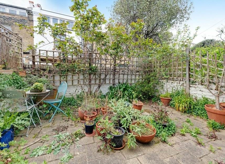 Properties sold in Pursers Cross Road - SW6 4QY view3