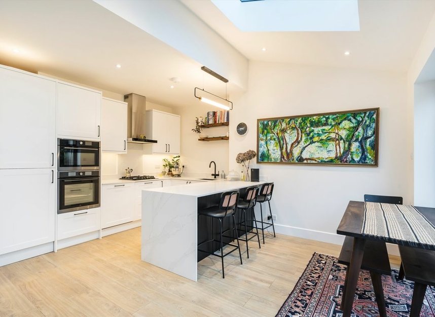 Properties for sale in Putney Park Lane - SW15 5HT view5