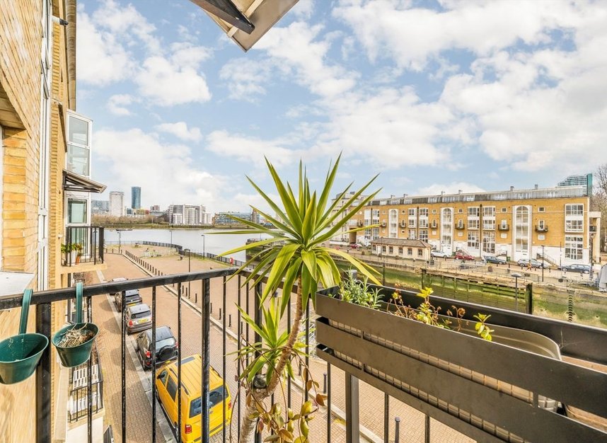 Properties for sale in Queen Of Denmark Court - SE16 7TB view7