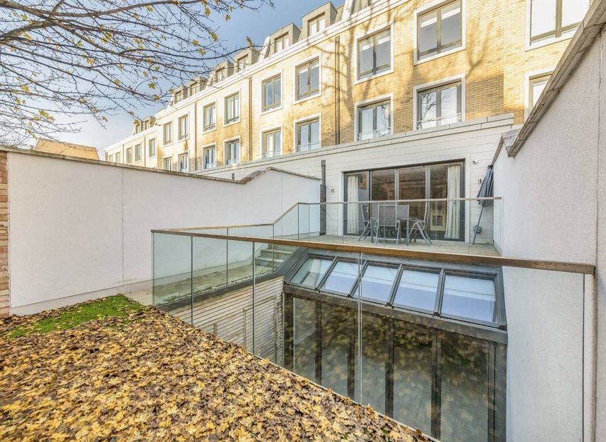 Properties for sale in Rainsborough Square - SW6 1DQ view12