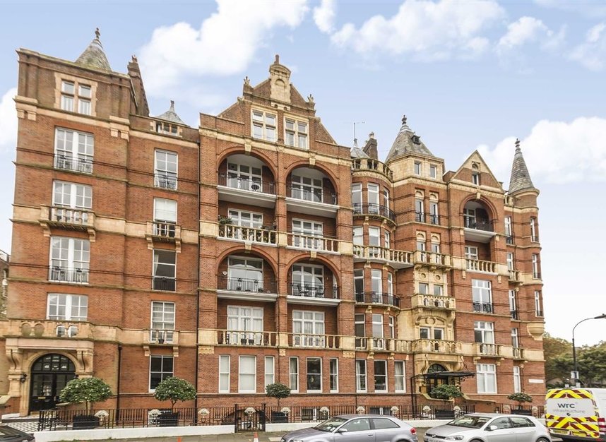 About Us | Dexters London Estate Agents