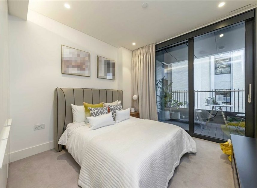 Properties for sale in Rathbone Place - W1T 1JN view4