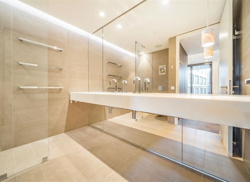 Properties for sale in Rathbone Place - W1T 1JN view7