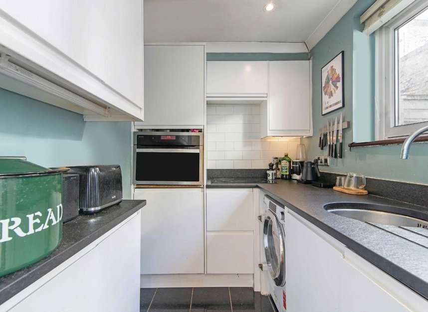 Properties sold in Red Anchor Close - SW3 5DW view5
