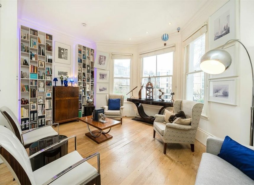 Properties for sale in Redcliffe Gardens - SW10 9HA view5