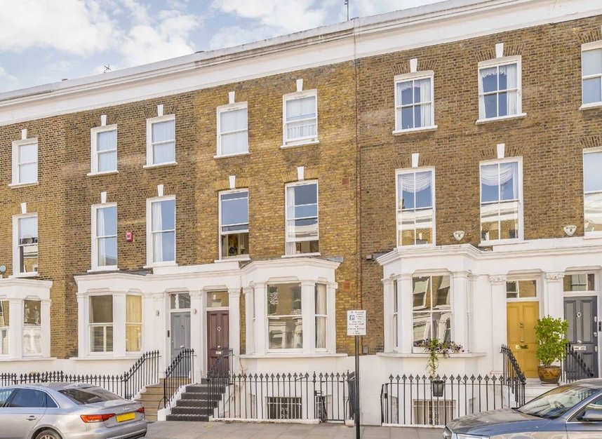 Properties for sale in Redesdale Street - SW3 4BL view1