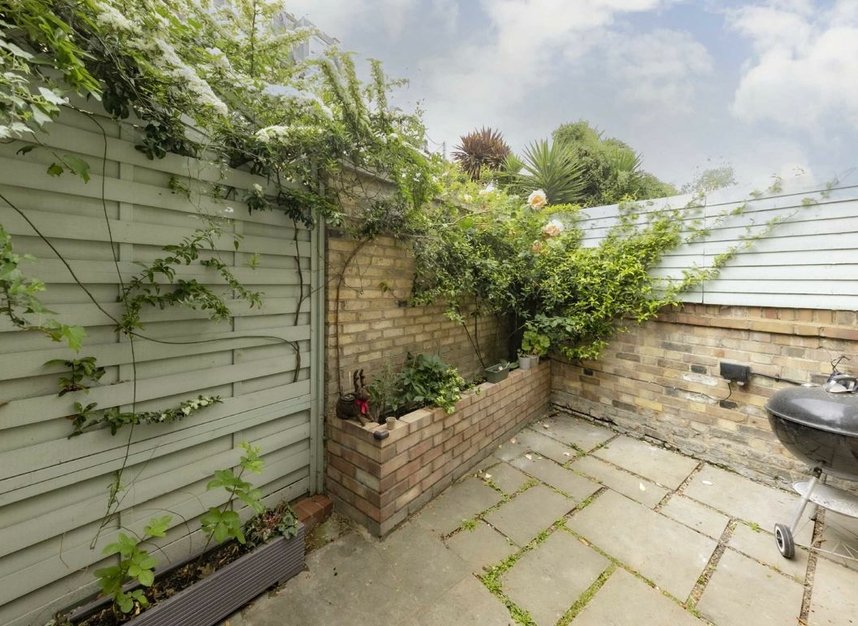 Properties sold in Redmore Road - W6 0HZ view6