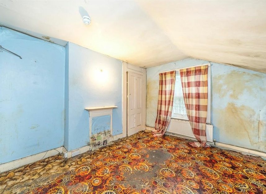 Properties for sale in Reservoir Road - SE4 2NU view11