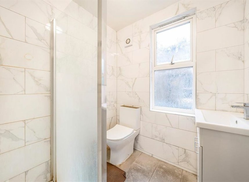 Properties for sale in Reservoir Road - SE4 2NU view6