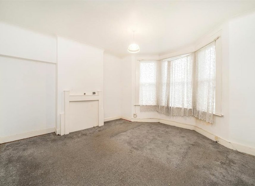 Properties for sale in Reservoir Road - SE4 2NU view9