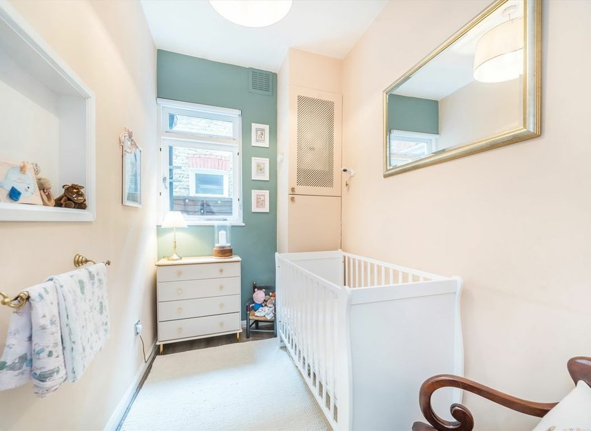 Properties for sale in Ribblesdale Road - SW16 6SE view8