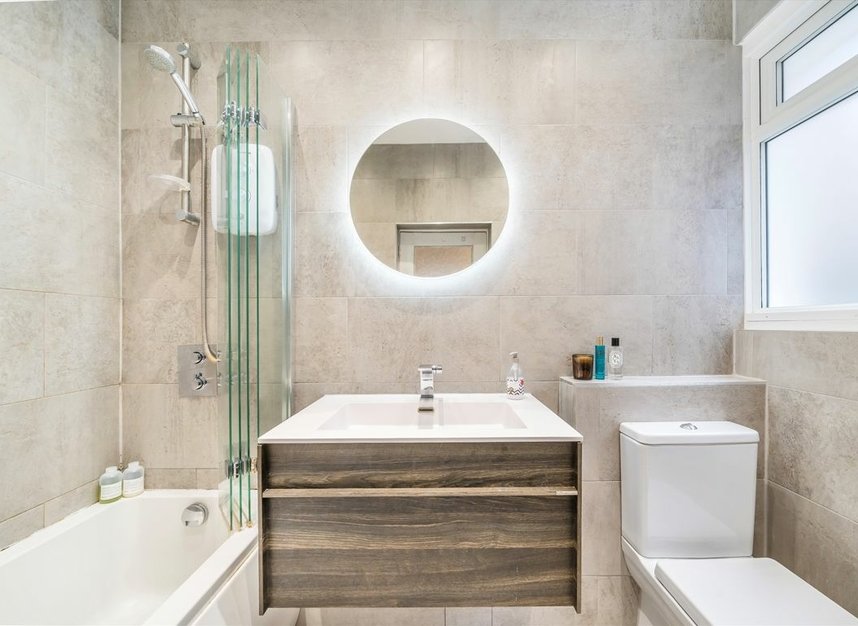 Properties for sale in Ribblesdale Road - SW16 6SE view9