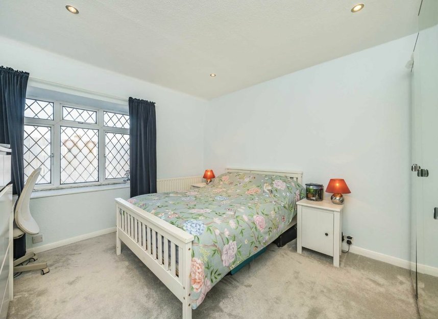 Properties for sale in Richmond Road - KT2 5PY view3