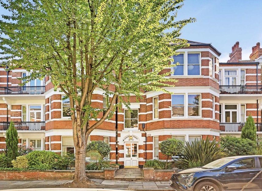Flat for sale in Riverview Gardens, London, SW13 Dexters