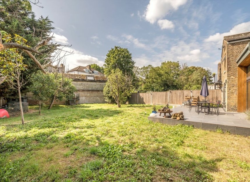 Properties for sale in Rockbourne Road - SE23 2DD view6